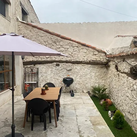 Casa Adrados Mar De Pinos Con Patio Y Barbacoa Vakantiehuis Adrados (Segovia)
